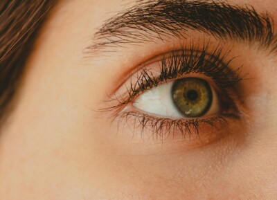 eyelash