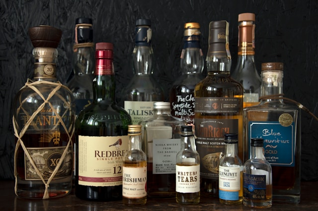The Art of Selecting Fine Scotch: A Curator’s Guide to Elevated Tastings